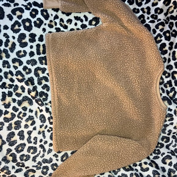 Old Navy Kids size XXL (18) long sleeve sweater - Picture 2 of 4